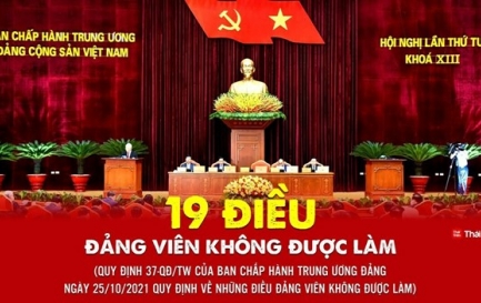NÂNG CAO VAI TRÒ CHI BỘ VÀ TRÁCH NHIỆM CỦA ĐẢNG VIÊN KHI LẬP VÀ SỬ DỤNG CÁC TRANG THÔNG TIN TRÊN INTERNET, MẠNG XÃ HỘI