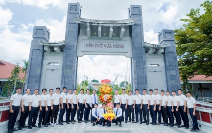 HOẠT ĐỘNG VỀ NGUỒN VÀ LỄ TRAO QUYẾT ĐỊNH ĐẢNG VIÊN CHÍNH THỨC CỦA CÁC CHI BỘ TRỰC THUỘC ĐẢNG BỘ CHI NHÁNH SKYPEC KHU VỰC MIỀN NAM