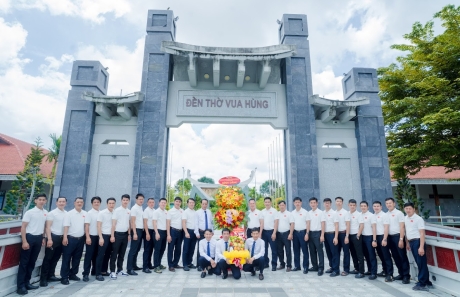 HOẠT ĐỘNG VỀ NGUỒN VÀ LỄ TRAO QUYẾT ĐỊNH ĐẢNG VIÊN CHÍNH THỨC CỦA CÁC CHI BỘ TRỰC THUỘC ĐẢNG BỘ CHI NHÁNH SKYPEC KHU VỰC MIỀN NAM