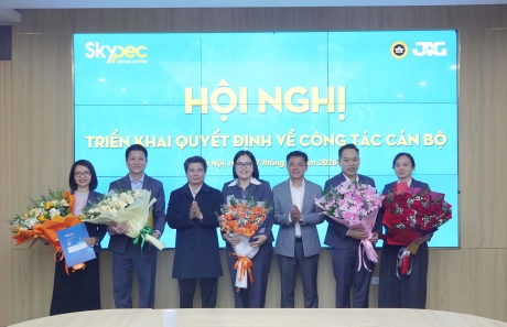 HỘI NGHỊ TRIỂN KHAI QUYẾT ĐỊNH VỀ CÔNG TÁC CÁN BỘ