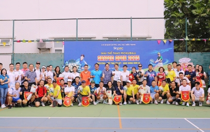 CHI NHÁNH SKYPEC KHU VỰC MIỀN TRUNG TỔ CHỨC GIẢI THỂ THAO PICKLEBALL - SKYPEC OPEN 2025 SÂN CHƠI GẮN KẾT & LAN TỎA TINH THẦN THỂ THAO