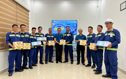 TIẾP SỨC MÙA CAO ĐIỂM NẮNG NÓNG 2025  LAN TỎA YÊU THƯƠNG - ĐỒNG HÀNH CÙNG NGƯỜI LAO ĐỘNG