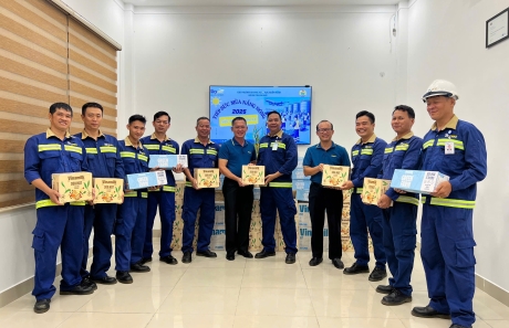 TIẾP SỨC MÙA CAO ĐIỂM NẮNG NÓNG 2025  LAN TỎA YÊU THƯƠNG - ĐỒNG HÀNH CÙNG NGƯỜI LAO ĐỘNG