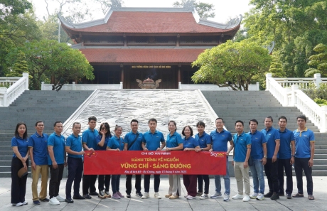 HÀNH TRÌNH VỀ NGUỒN 2025 CỦA CHI BỘ AN NINH  TẠI KHU DI TÍCH K9 ĐÁ CHÔNG 